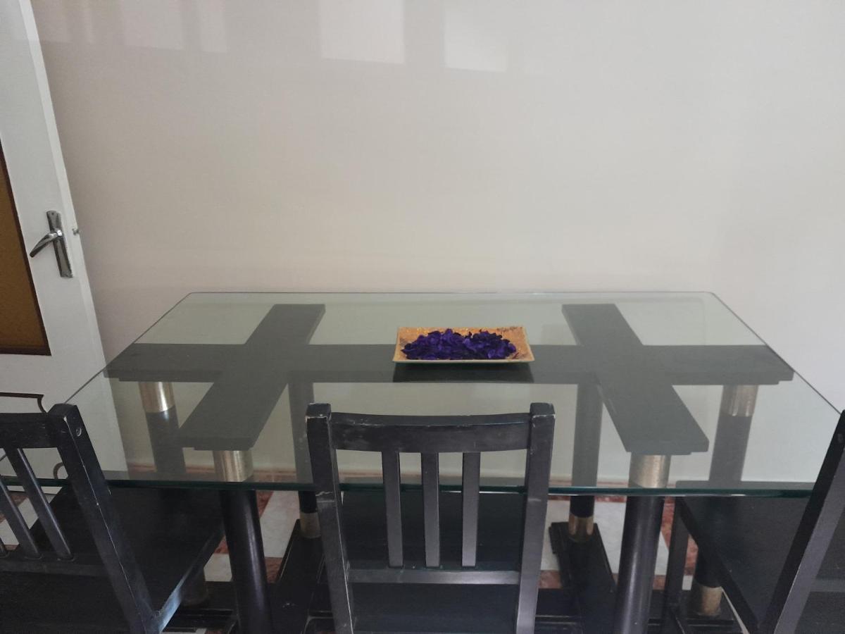 Disfruta De Un Barrio Tranquilo Apartment Alcala de Guadaira Luaran gambar