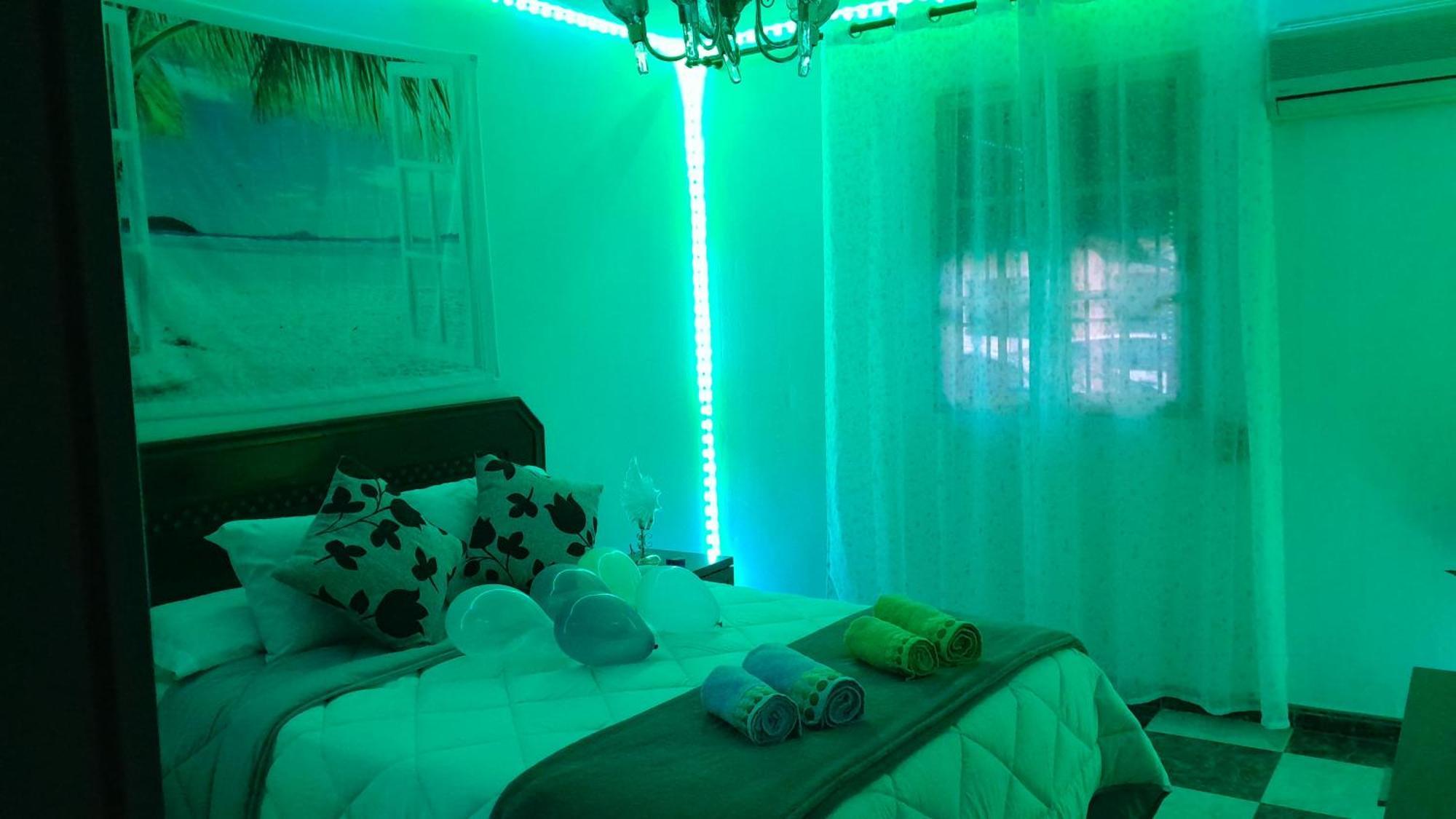 Disfruta De Un Barrio Tranquilo Apartment Alcala de Guadaira Luaran gambar