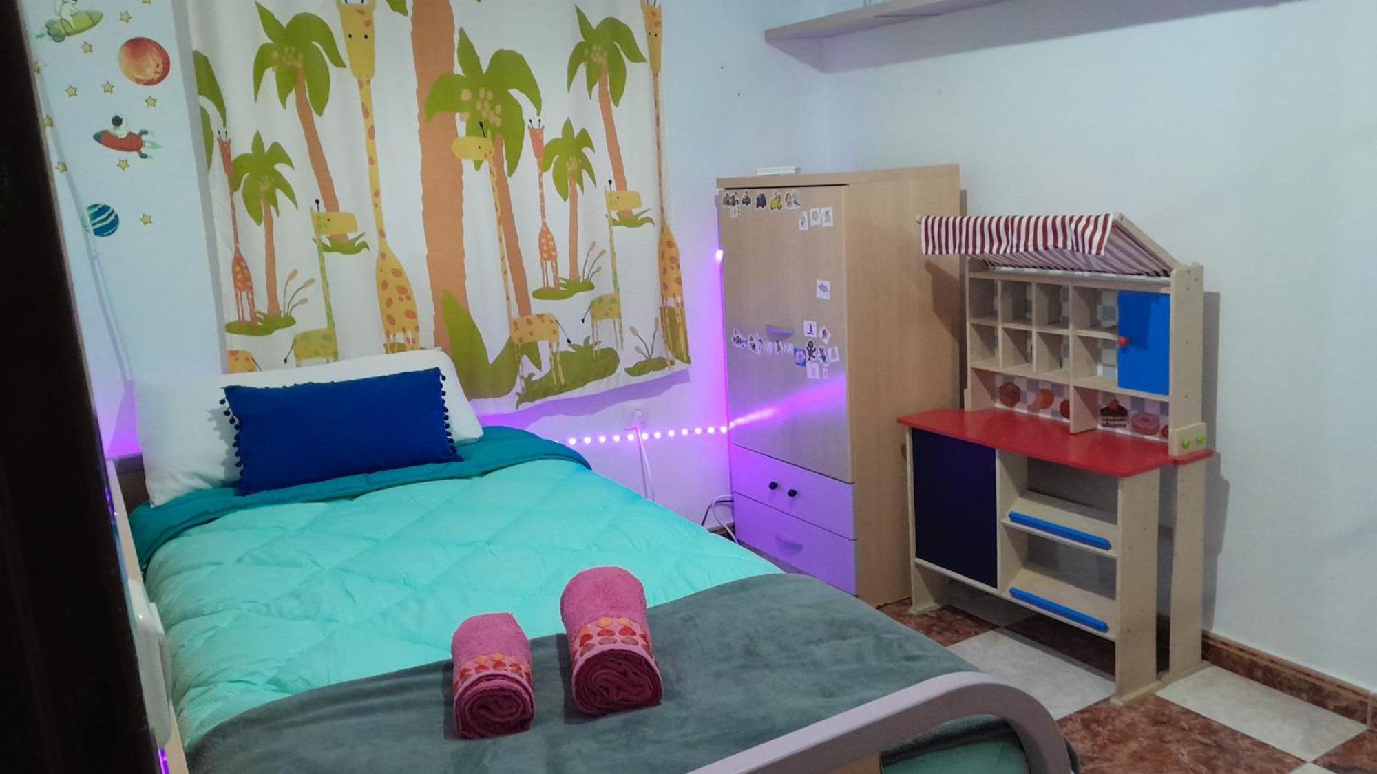 Disfruta De Un Barrio Tranquilo Apartment Alcala de Guadaira Luaran gambar